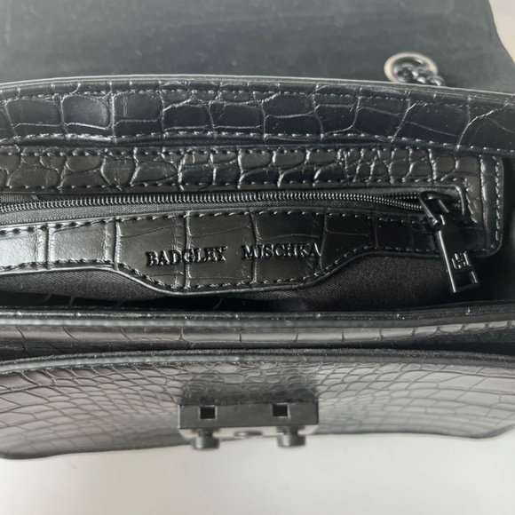 Badgley mischka Belle Studded Biker Reptile Crossbody Chain Shoulder Bag Purse - Picture 9 of 12